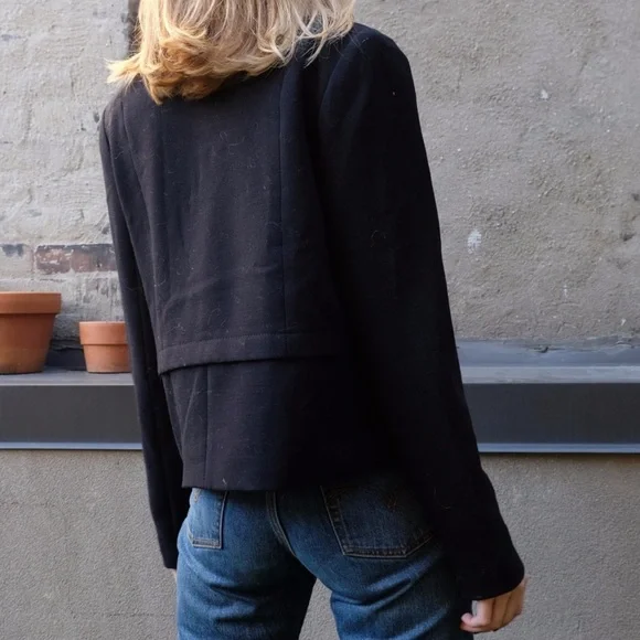 GAP Black Structured Crop Shell Tailored Collarless Blazer Career Jacket • Small - Picture 9 of 10